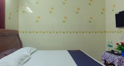 Senate Regency Hotels and Service Apartments Room Type - Double Non AC Room Senate Regency Hotels and Service Apartments Room Type - Double Non AC Room