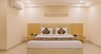 Hotel D' Capitol - Delhi Airport Room Type - Deluxe King Room Hotel D' Capitol - Delhi Airport Room Type - Deluxe King Room