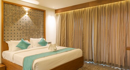 Grande Iris Room Type - SUPERIOR DELUXE WITH BALCONY