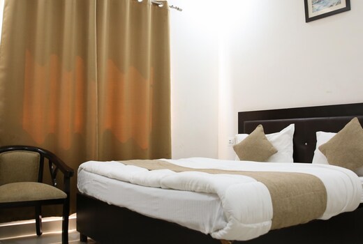 HOTEL SATYA