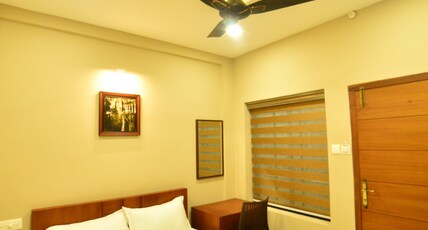Hotel Priya Room Type - Standard Room A/C Hotel Priya Room Type - Standard Room A/C