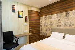 Hotel New Sky Palace Residency