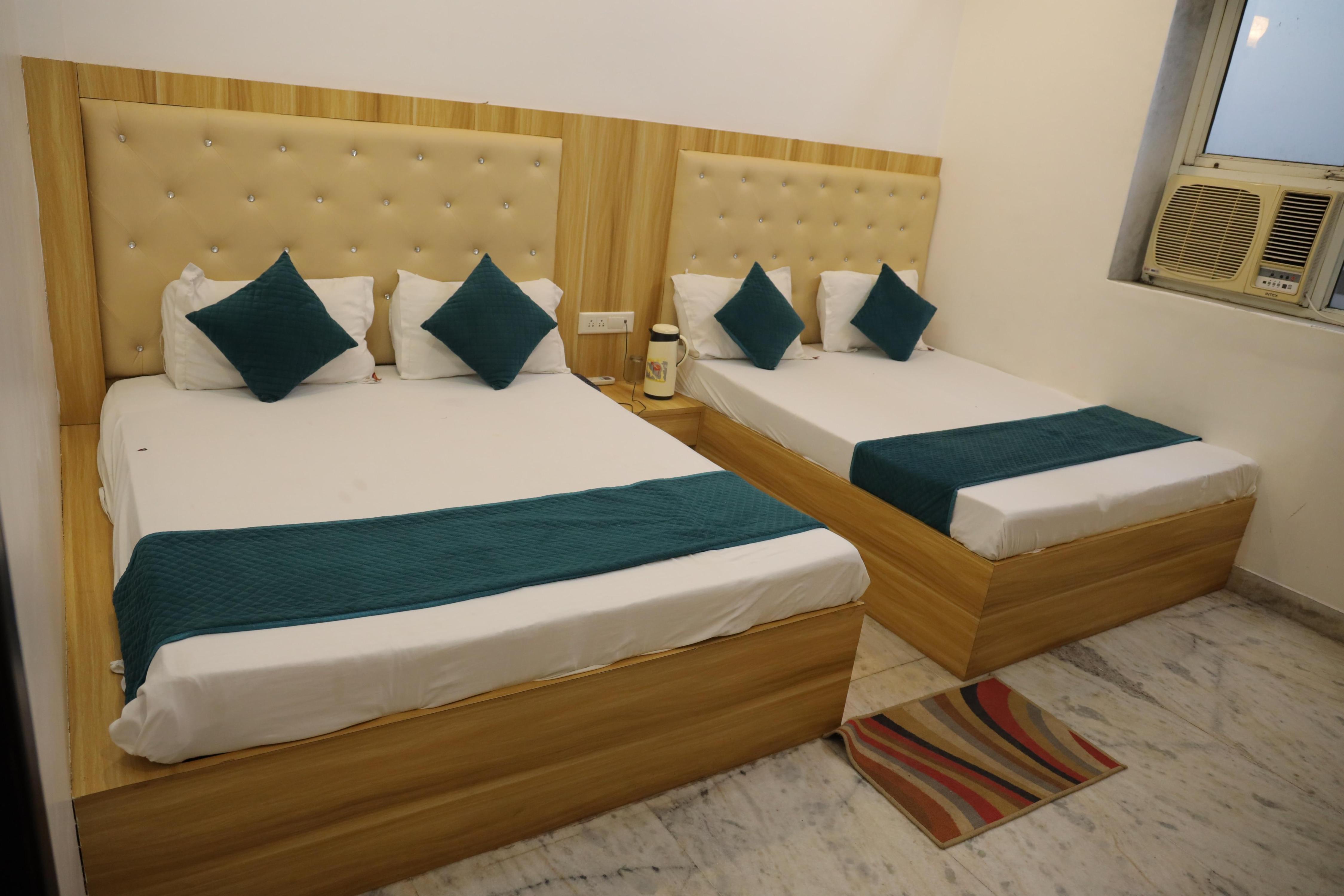 Hotel Chandra Garden Room Type - Family Room