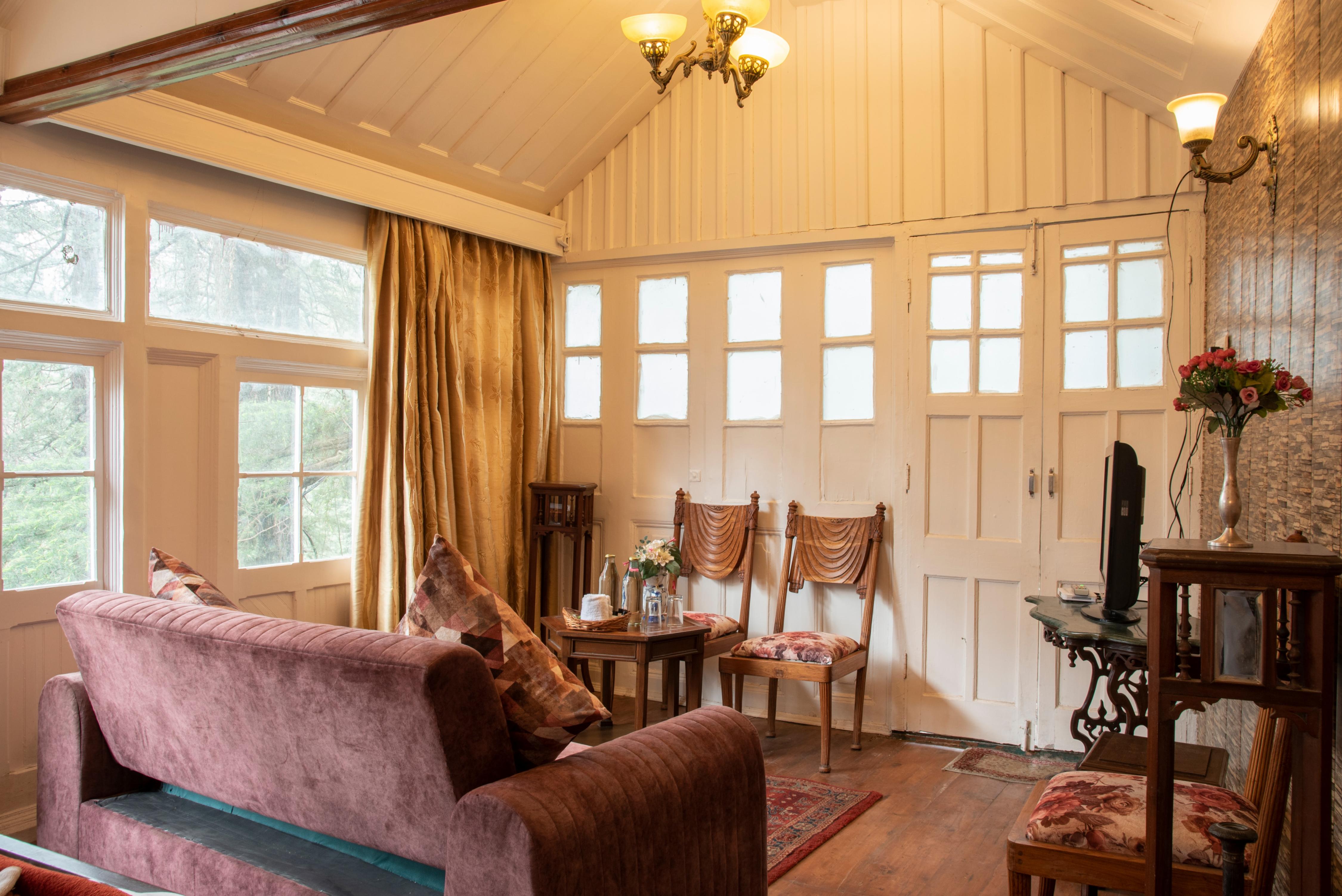 Shimla British Resort|Heritage Rooms - Tap to explore photos