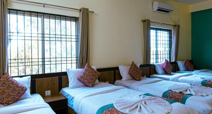 President Hotel Lumbini Room Type - 5-Bed Deluxe Family Room
