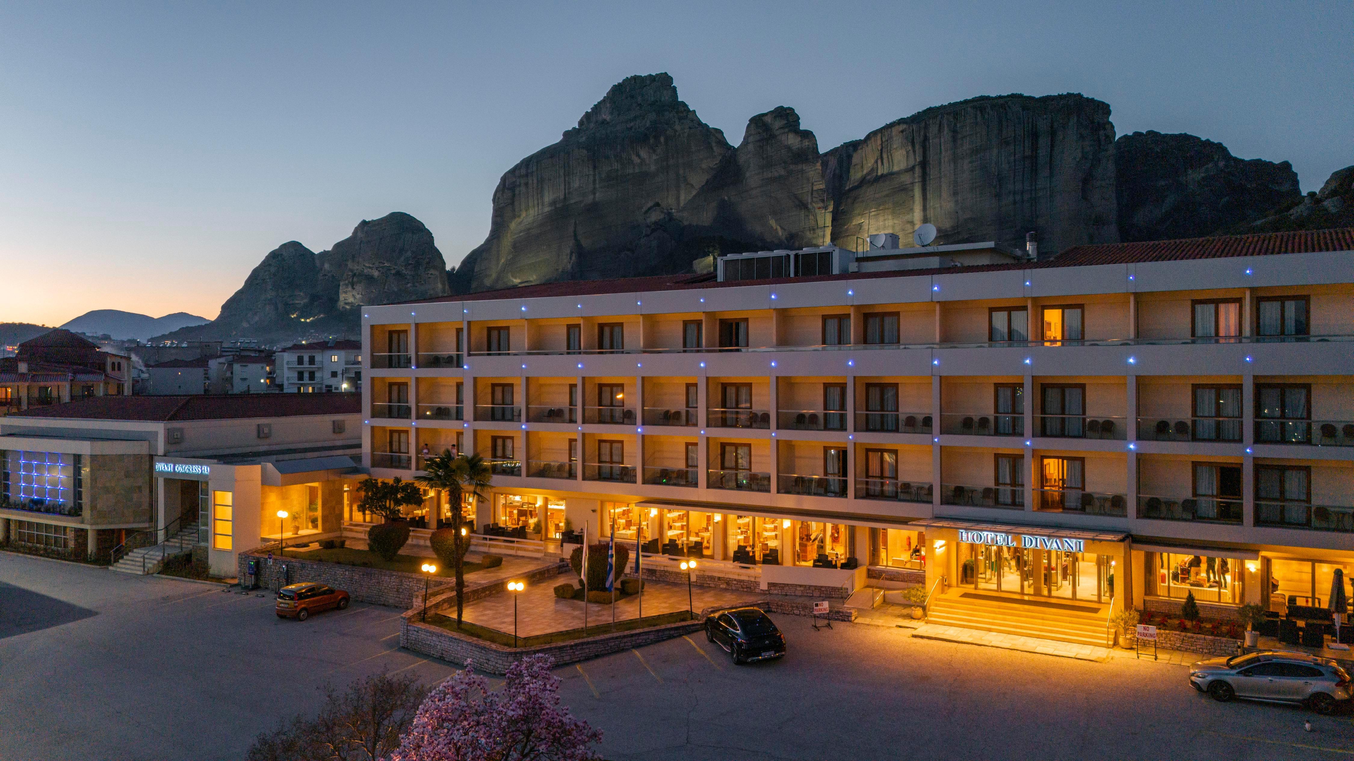 DIVANI METEORA HOTEL