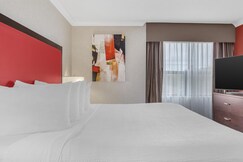 Best Western Plus Rose City Suites