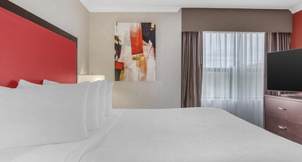 Best Western Plus Rose City Suites Room Type - Suite-1 King Bed, Non-Smoking, Upper Floor, Sofabed, Full Refrigerator, Stove, Microwave, Full Break