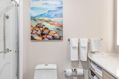 Best Western Plus The Inn at Hampton