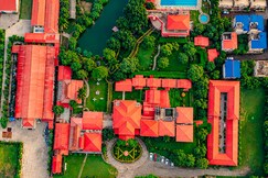 Dreamland Gold Resort & Hotel