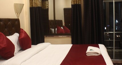 Hotel Punest Hadapsar Room Type - Deluxe Non AC Room With Welcome Drink Tea or Coffee