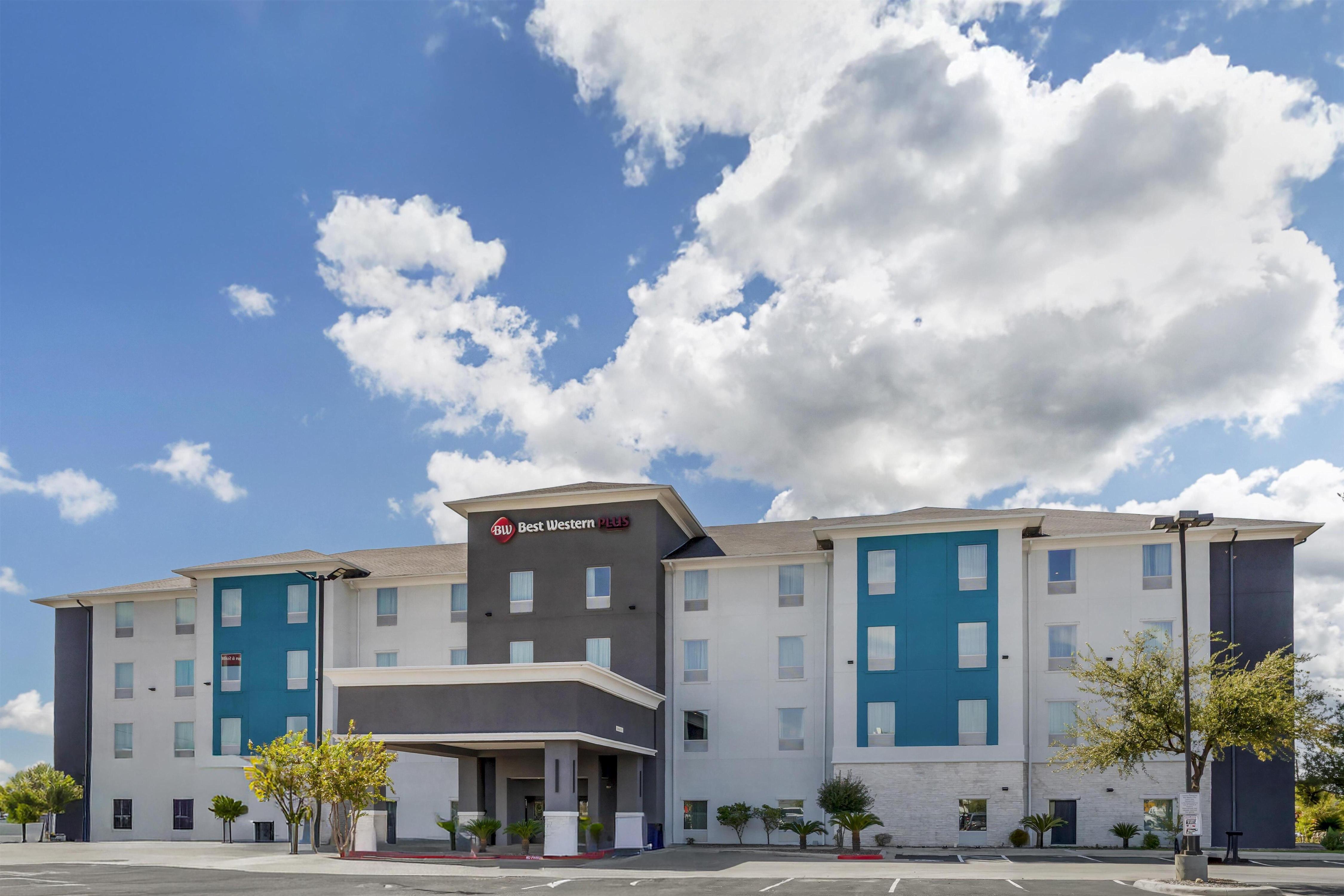 Best Western Plus Laredo Inn & Suites