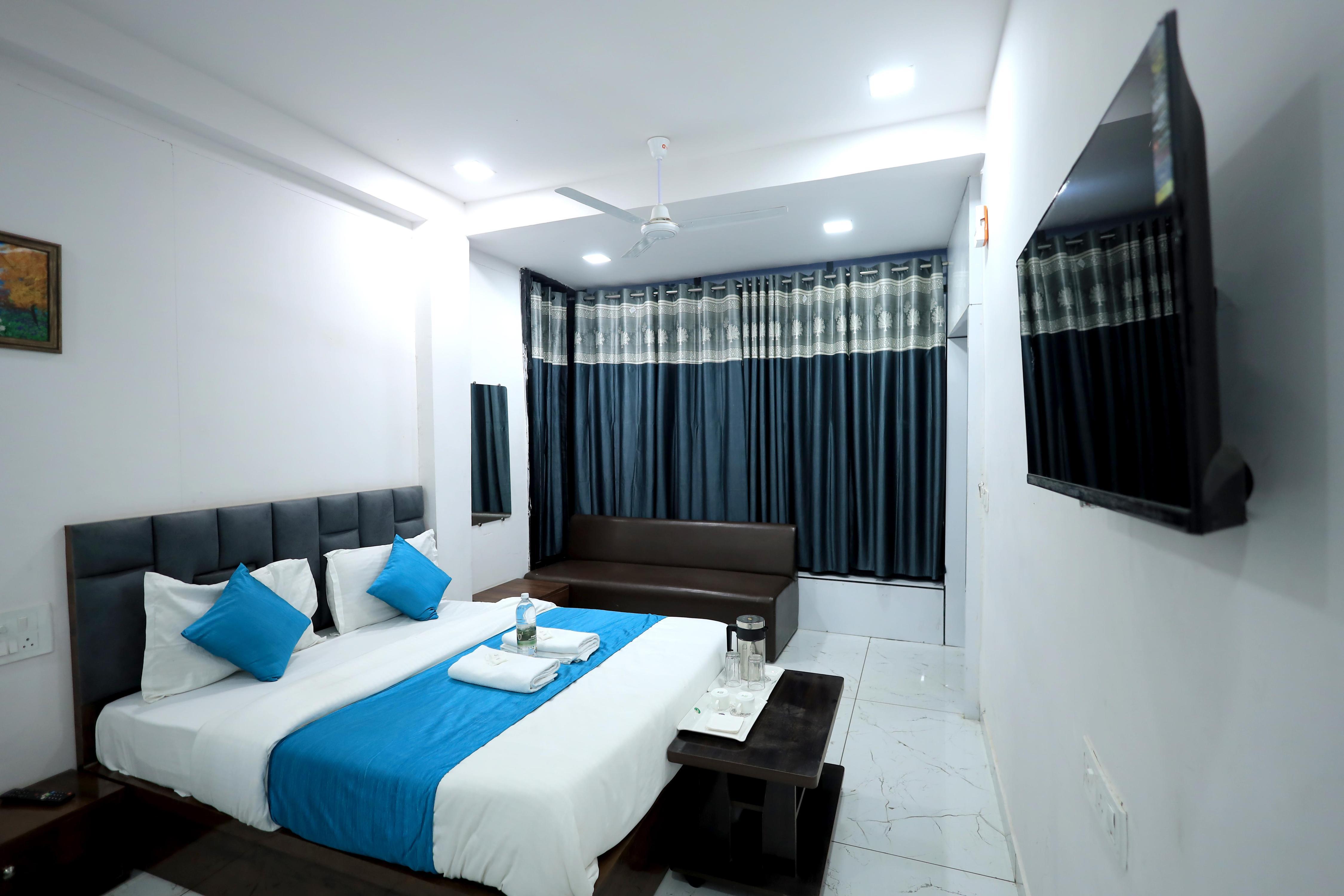 Hotel Season Room Type - Standard Room