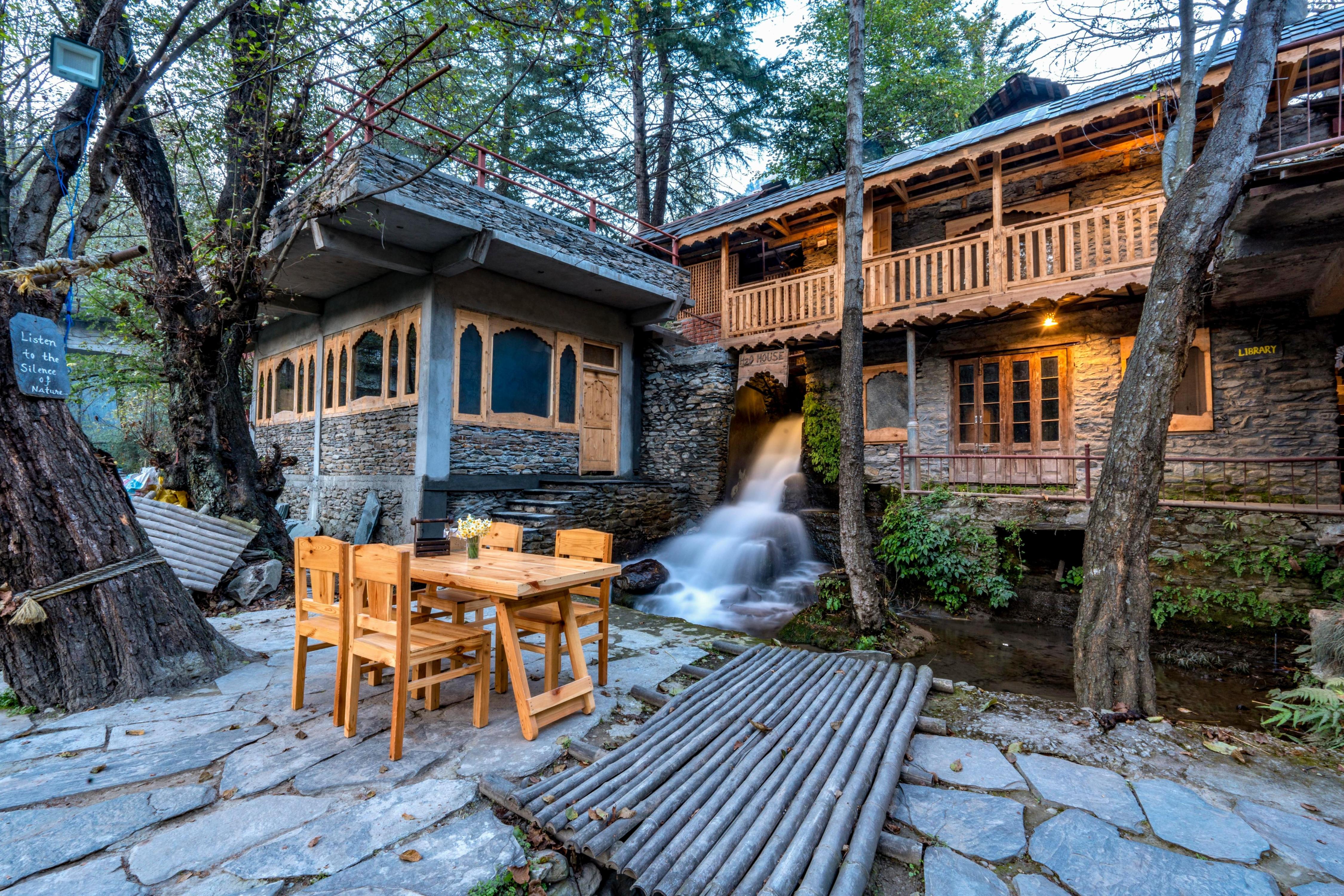 NotOnMap - H2O House