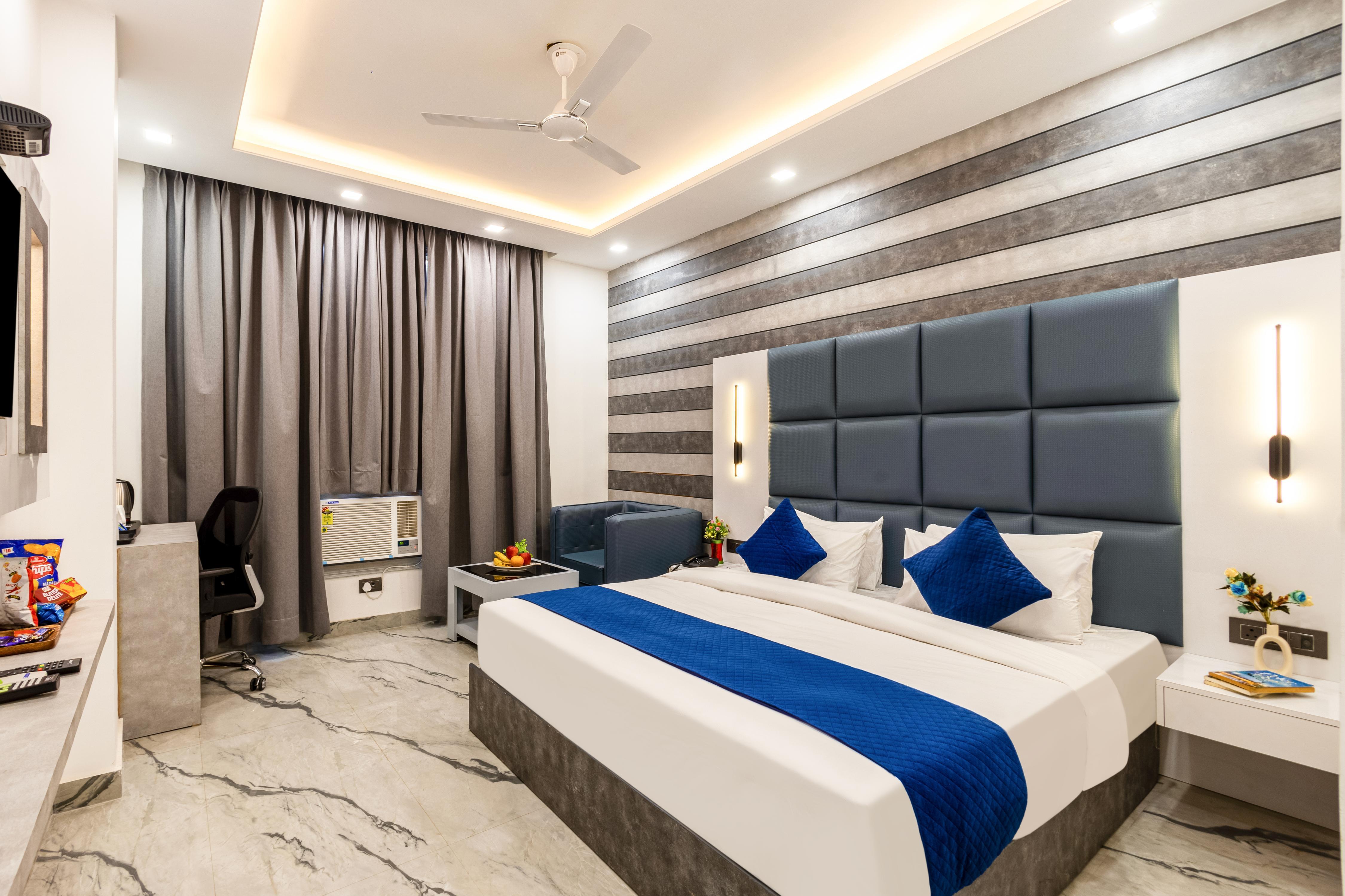MS Regency by Golden Tree @ karol Bagh - Tap to explore photos