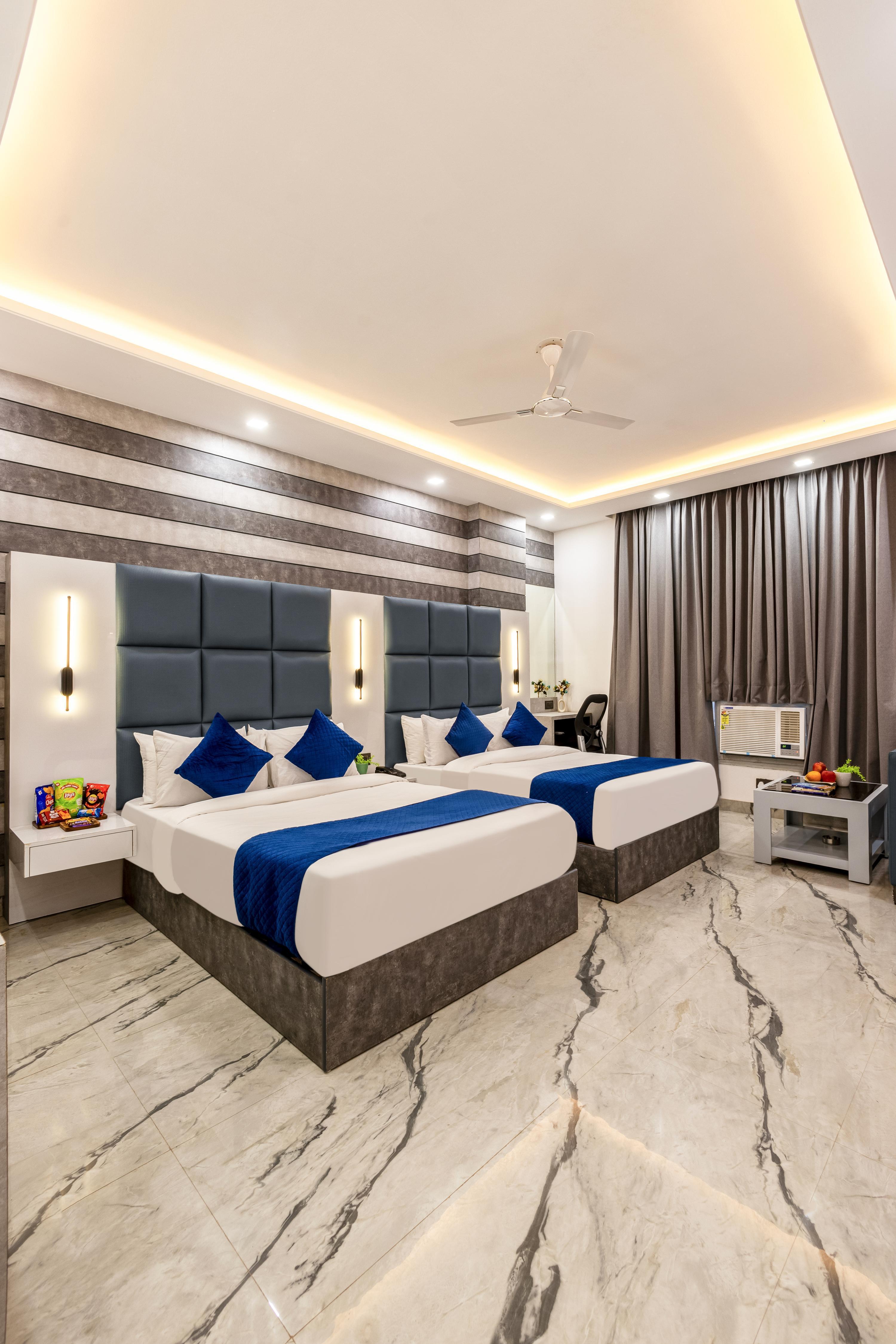 MS Regency by Golden Tree @ karol Bagh - Tap to explore photos