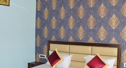 HOTEL SHRI BAGNATH PALACE, Bageshwar Room Type - Deluxe Room HOTEL SHRI BAGNATH PALACE, Bageshwar Room Type - Deluxe Room