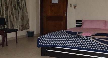 The Spring Buck Homestay Room Type - Affordable Ac(with balcony and kitchen)