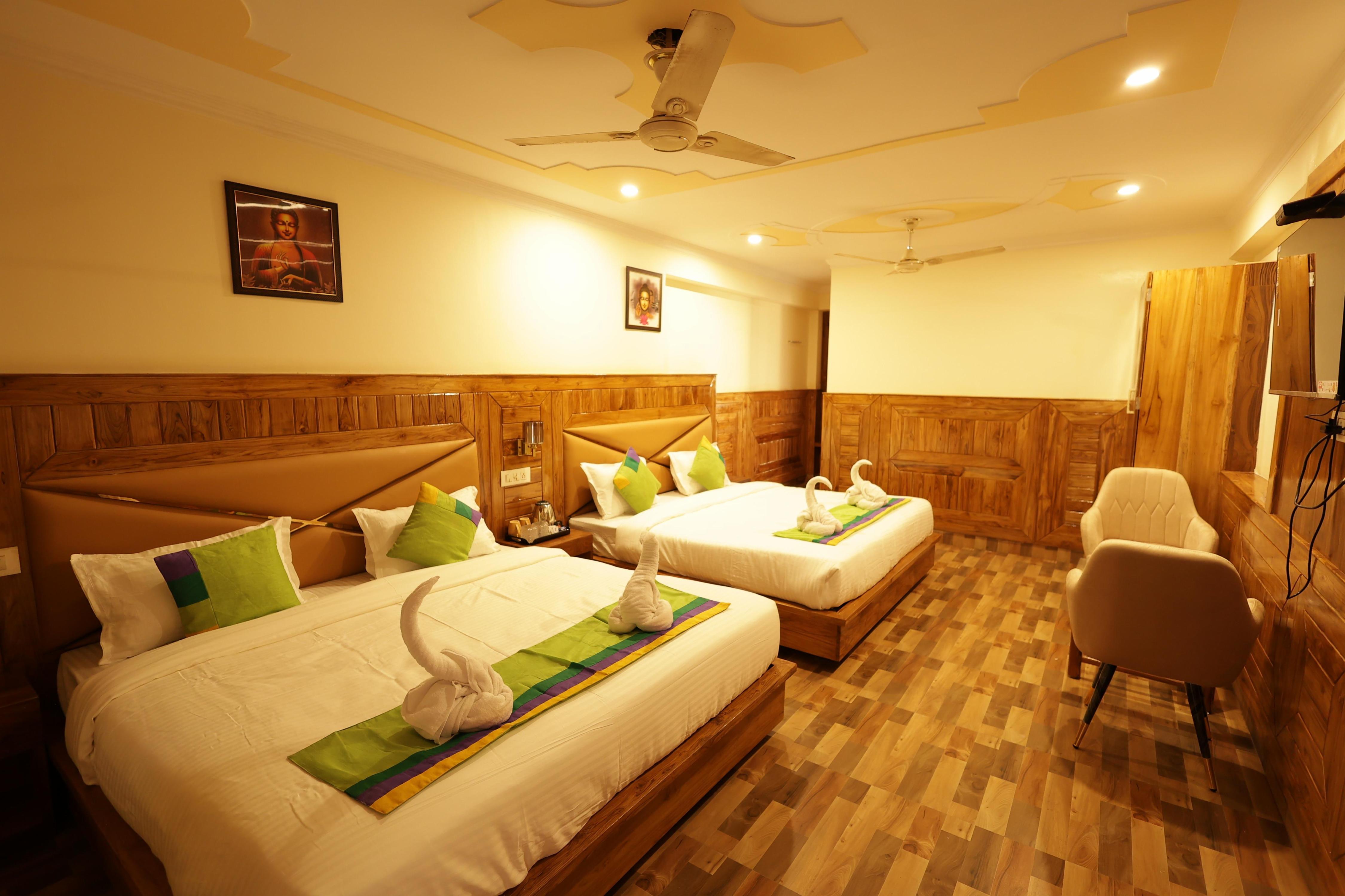 The Lily Hotel - Tap to explore photos