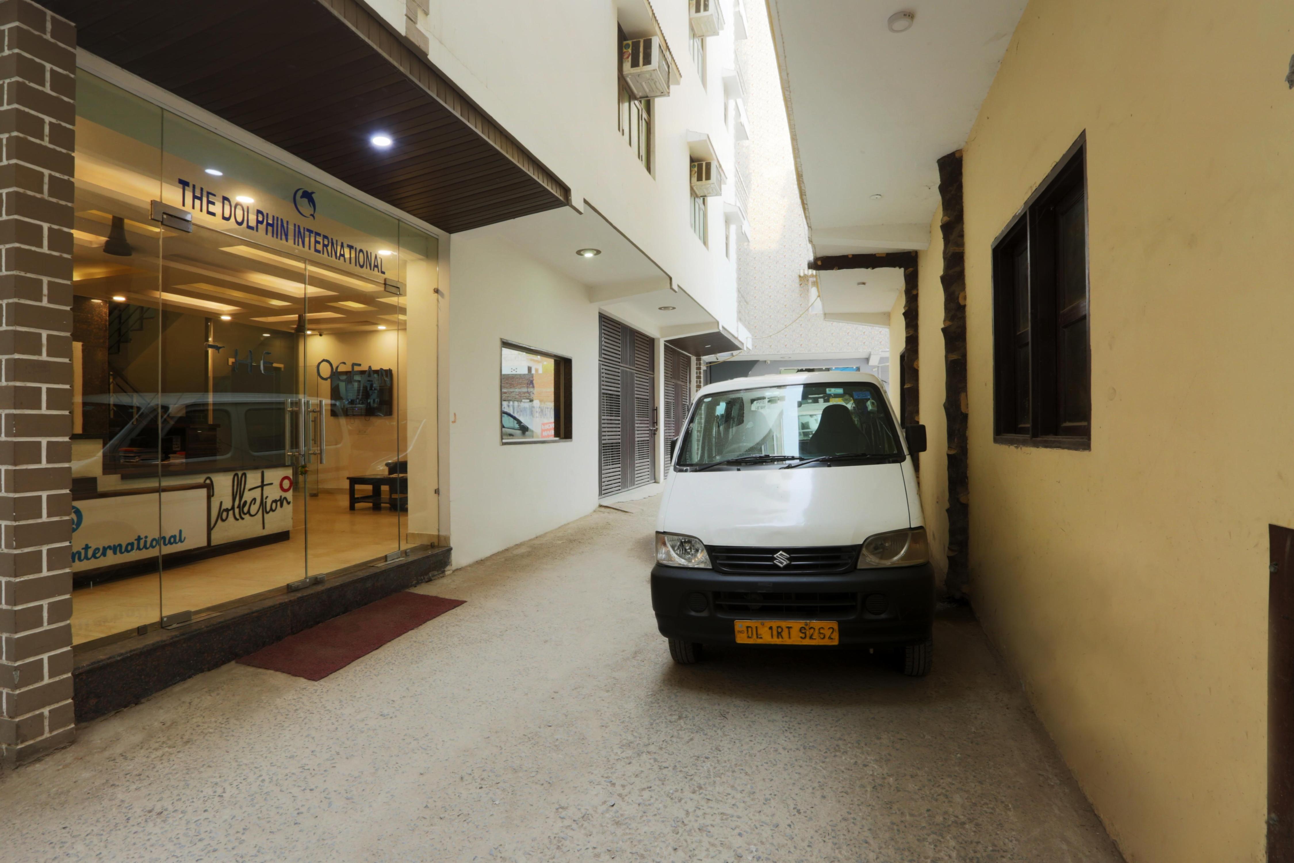 Hotel Radhe Prime @ Delhi Airport - Tap to explore photos