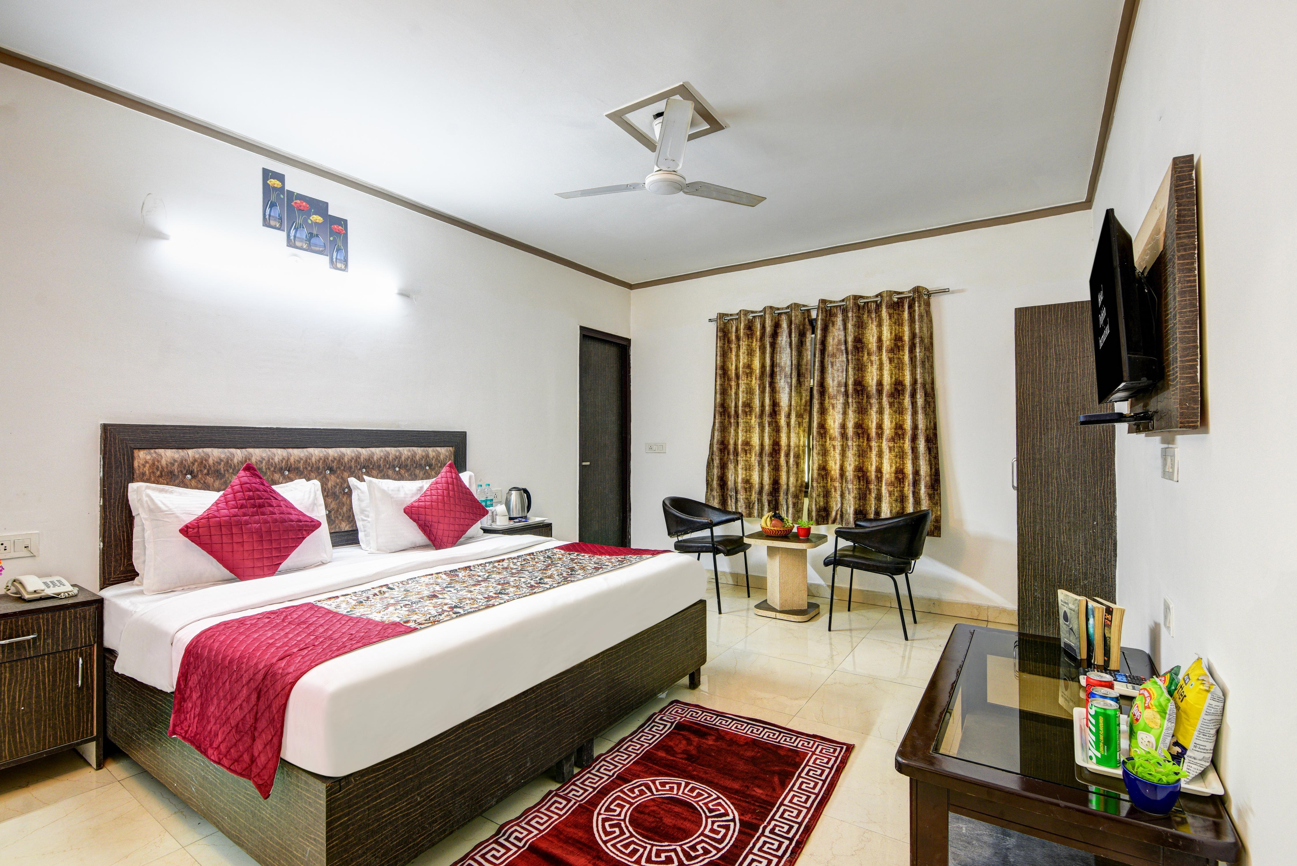 Hotel Dolphin @ Delhi Airport