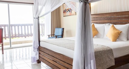 PrideInn Paradise Beach Resort & Spa Room Type - Presidential  Suite