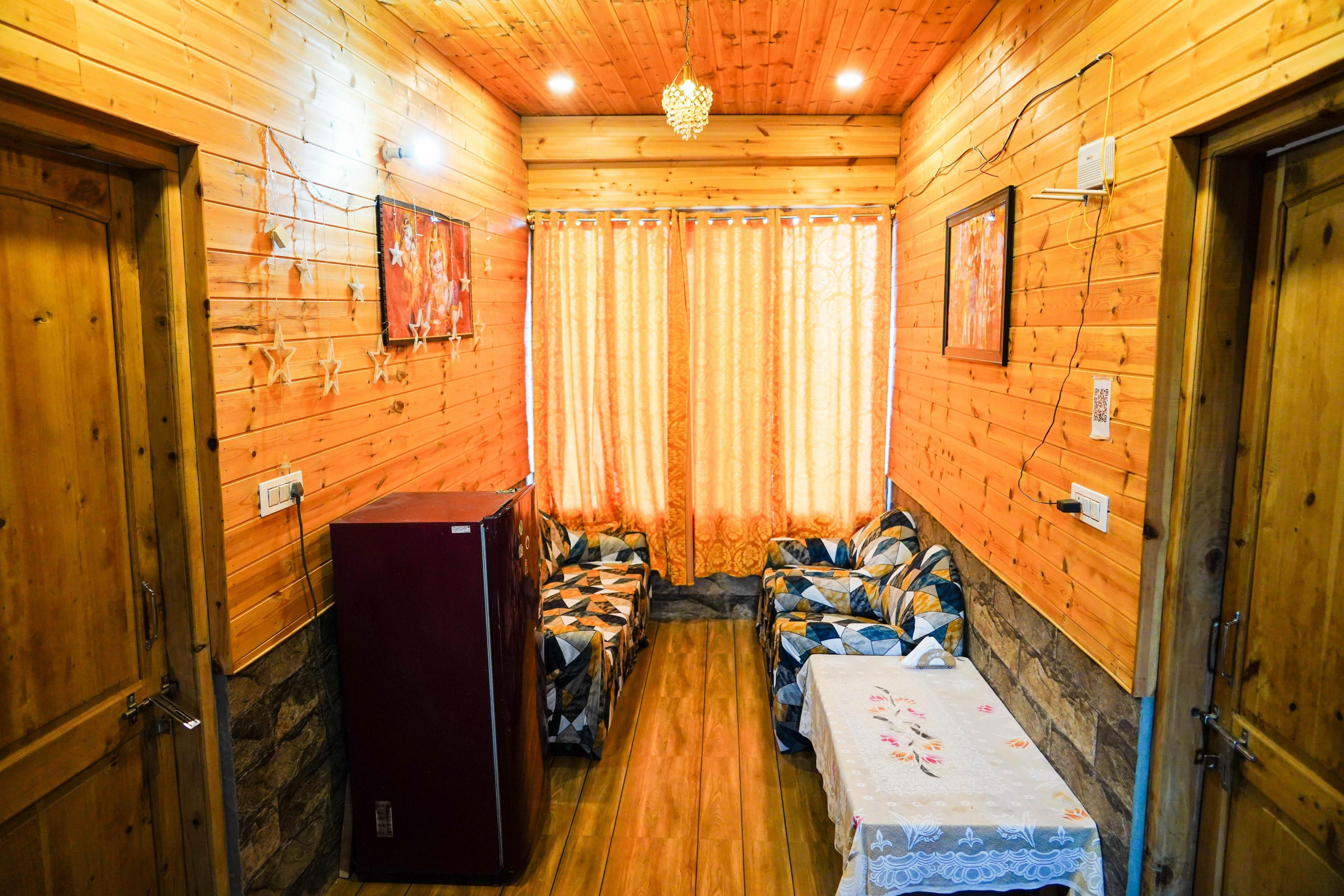 Vishisht Home stay - Tap to explore photos