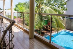 Rosy Villa Hotel