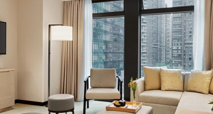 Hyatt Place Chengdu Pebble Walk Room Type - Suite Two Twin Bedswith sofa bed