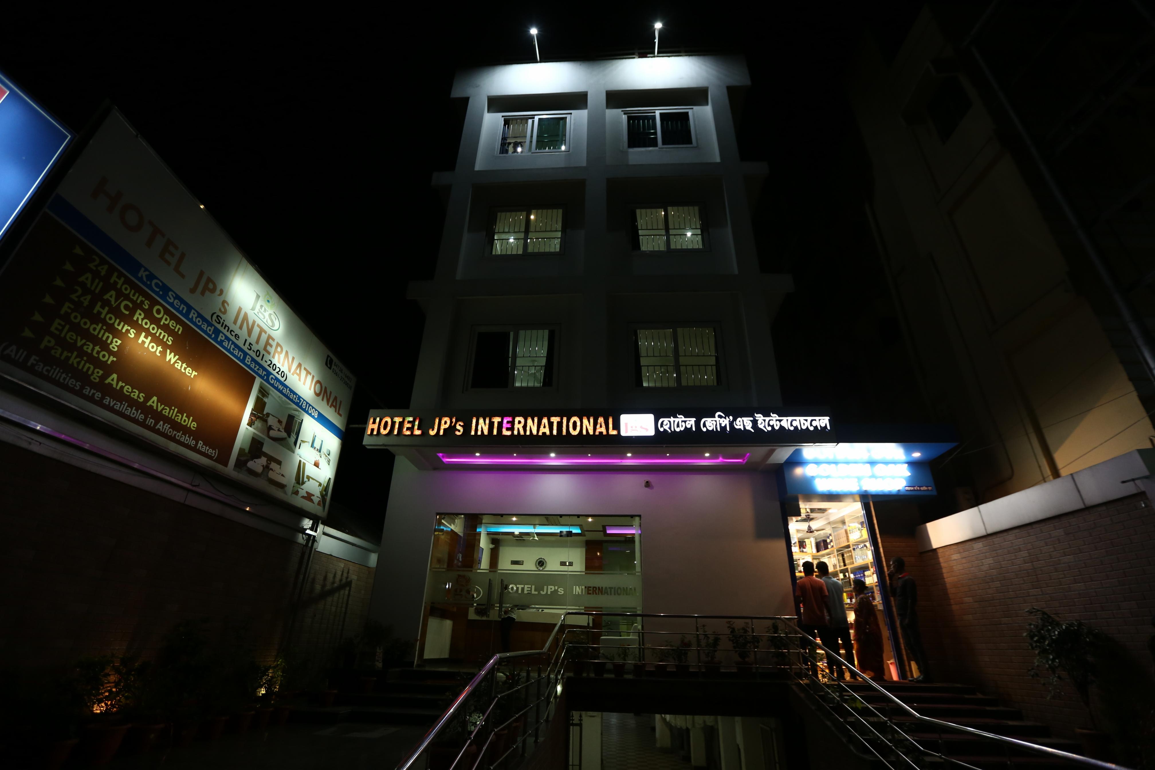 Hotel JP's International - Tap to explore photos
