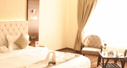 Hotel Stay Casa Room Type - Super Deluxe Twin Bed (Free Gym)