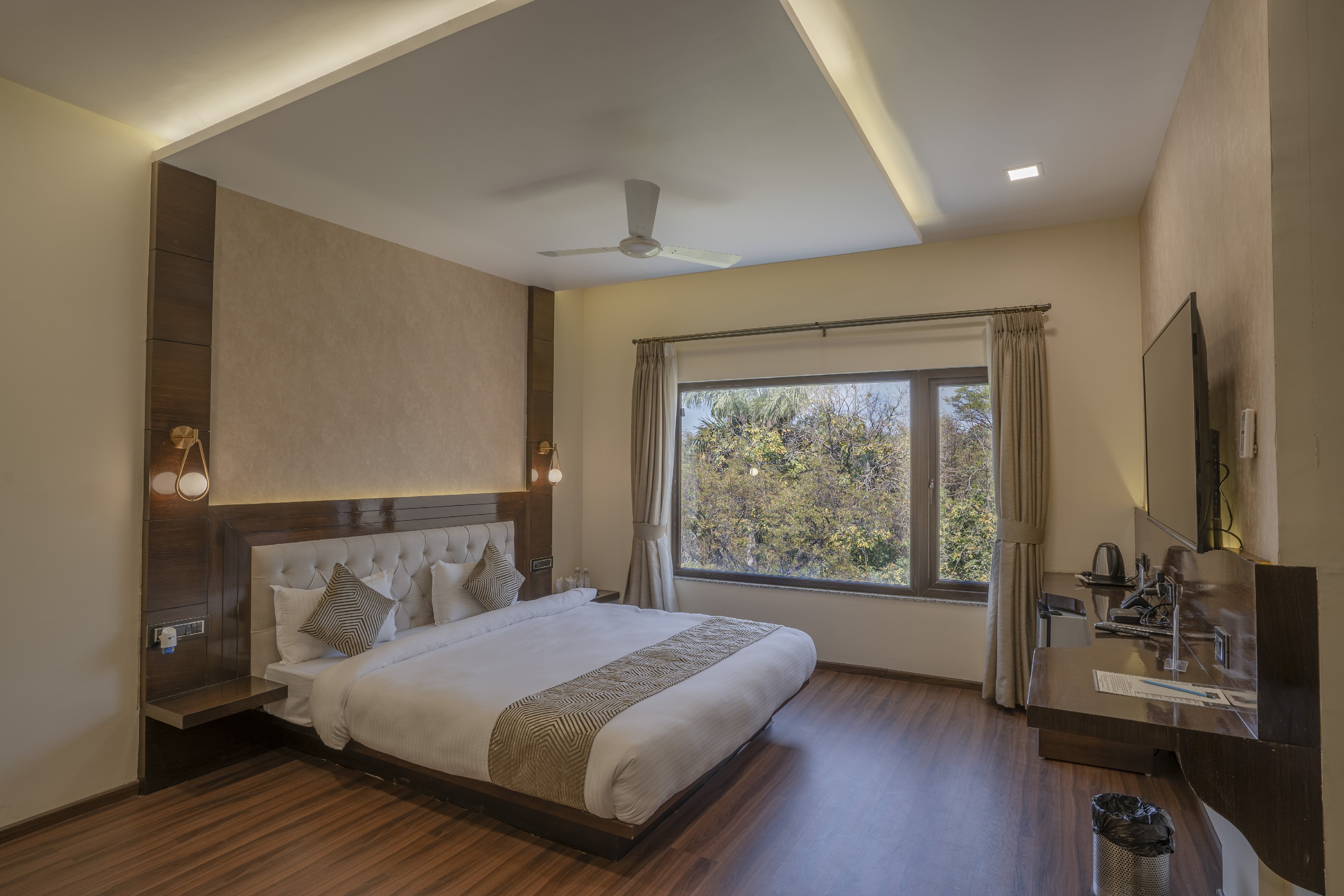 Hotel Stay Casa Room Type - Super Deluxe King Bed (Free Gym)