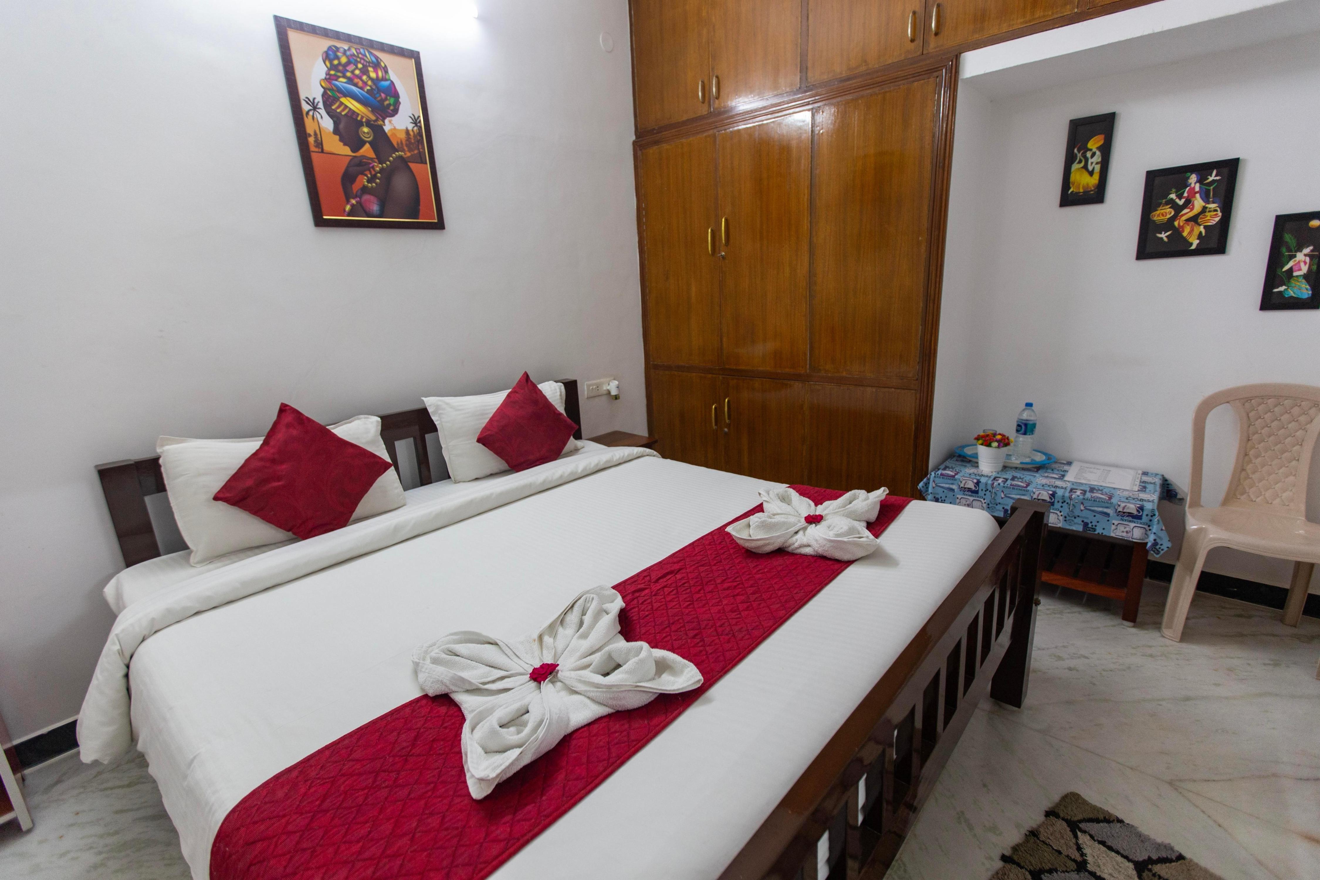 Sunflower Villa | Rooms & Caretaker Room Type - Lotus Room