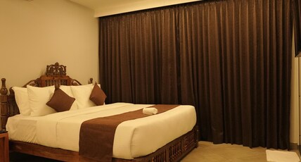 Aadisaktthi Leisure Resort Room Type - Premium Suite Room