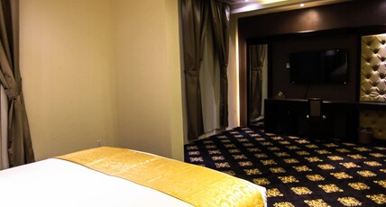 Rest Night Serviced Apartments- AlHamra Room Type - Executive Suite