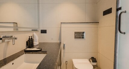 The M Hotel Raipur Junction Room Type - Deluxe Room King with Balcony
