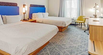 Hampton Inn by Hilton Foley, AL Room Type - 2 QNS HEARING ACC NOSMOK