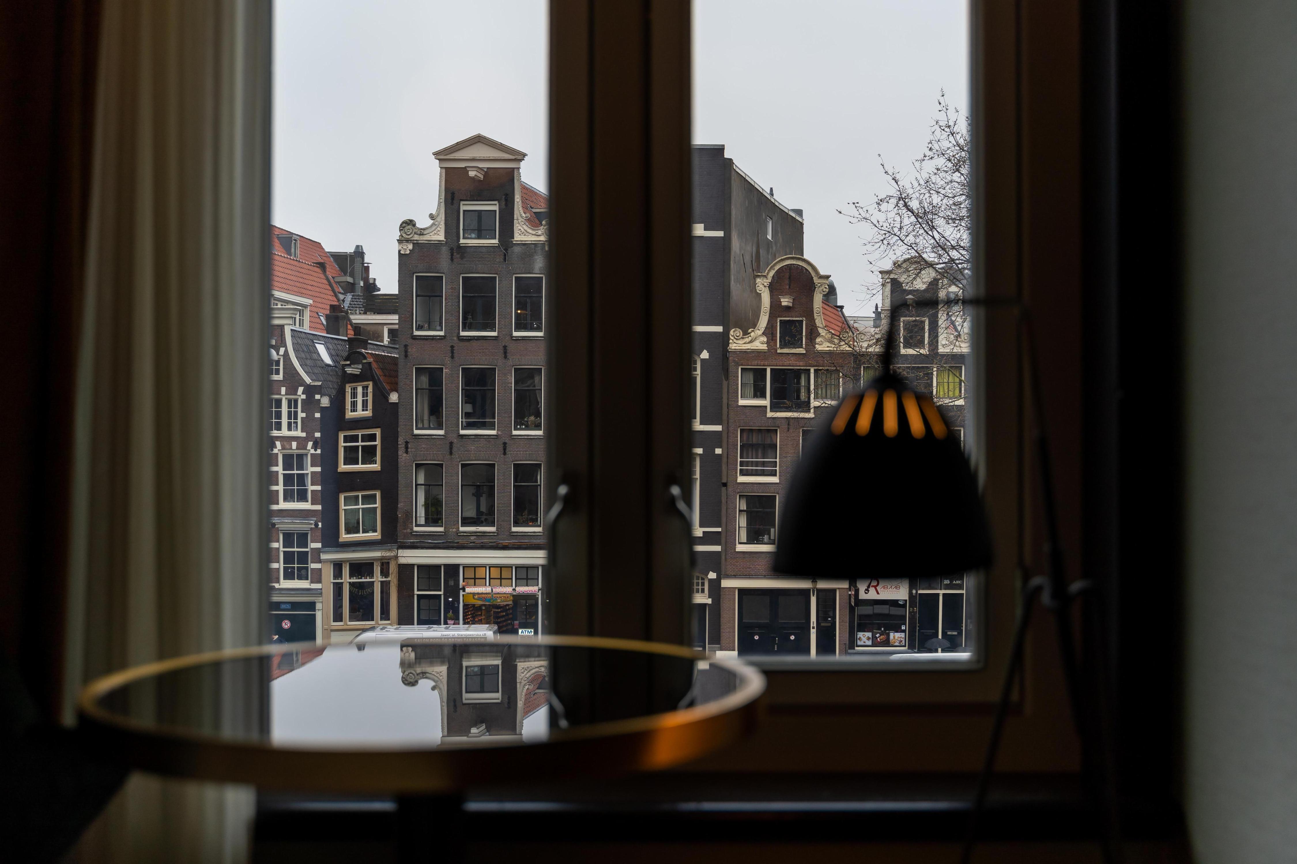 Hotel MAI Amsterdam - Tap to explore photos