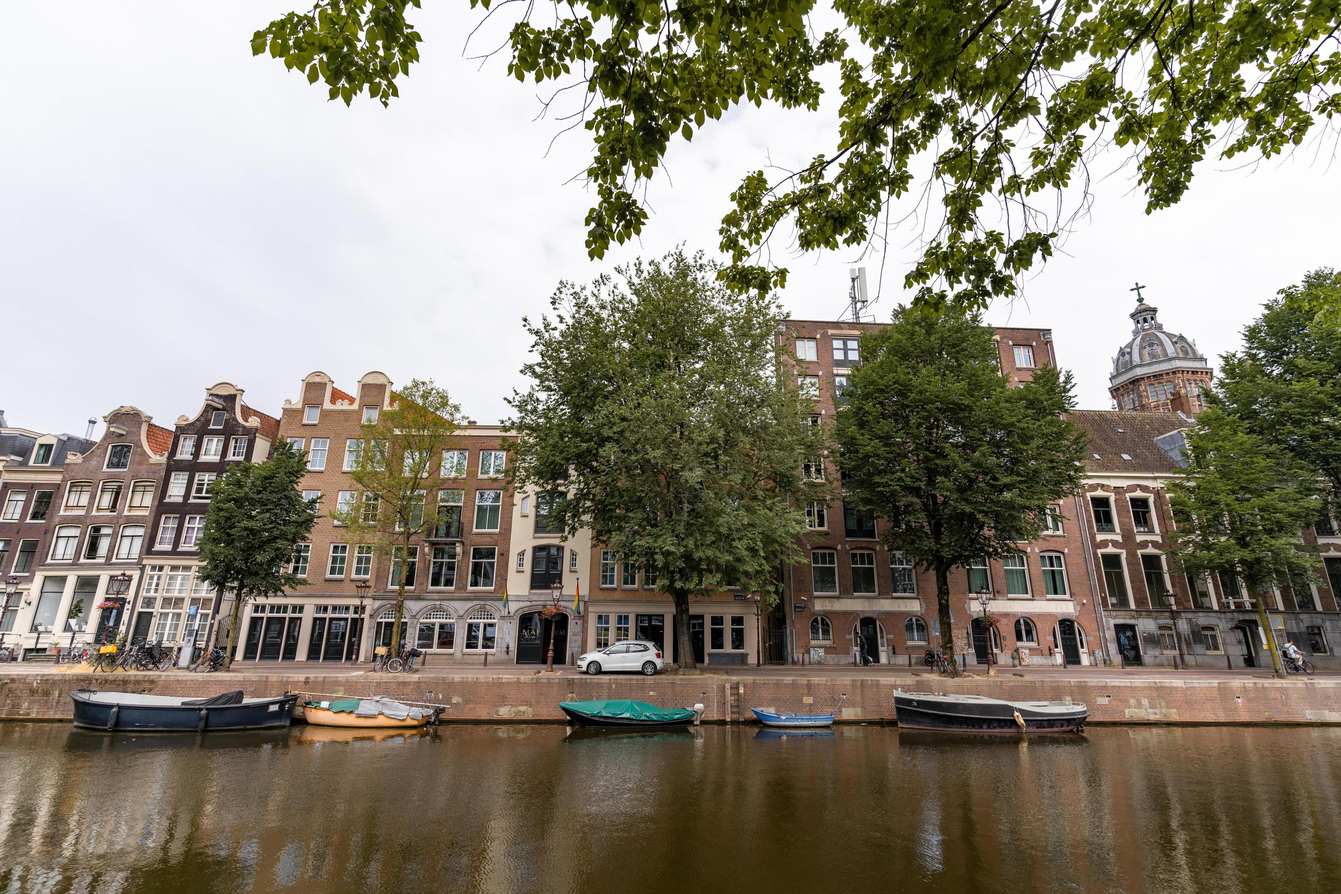 Hotel MAI Amsterdam - Tap to explore photos