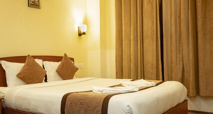 Parasol Norling Hotel & Spa Room Type - Classic Non-View Room