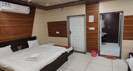 Happy Day Hotel Room Type - Super deluxe room