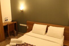 Hotel Omkara