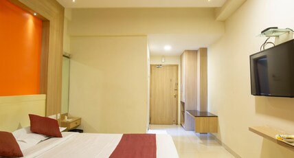 Hotel Thaai (Near Railway Station ) Room Type - Standard Non AC Hotel Thaai (Near Railway Station ) Room Type - Standard Non AC