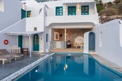 Afroessa Hotel by Caldera Houses
