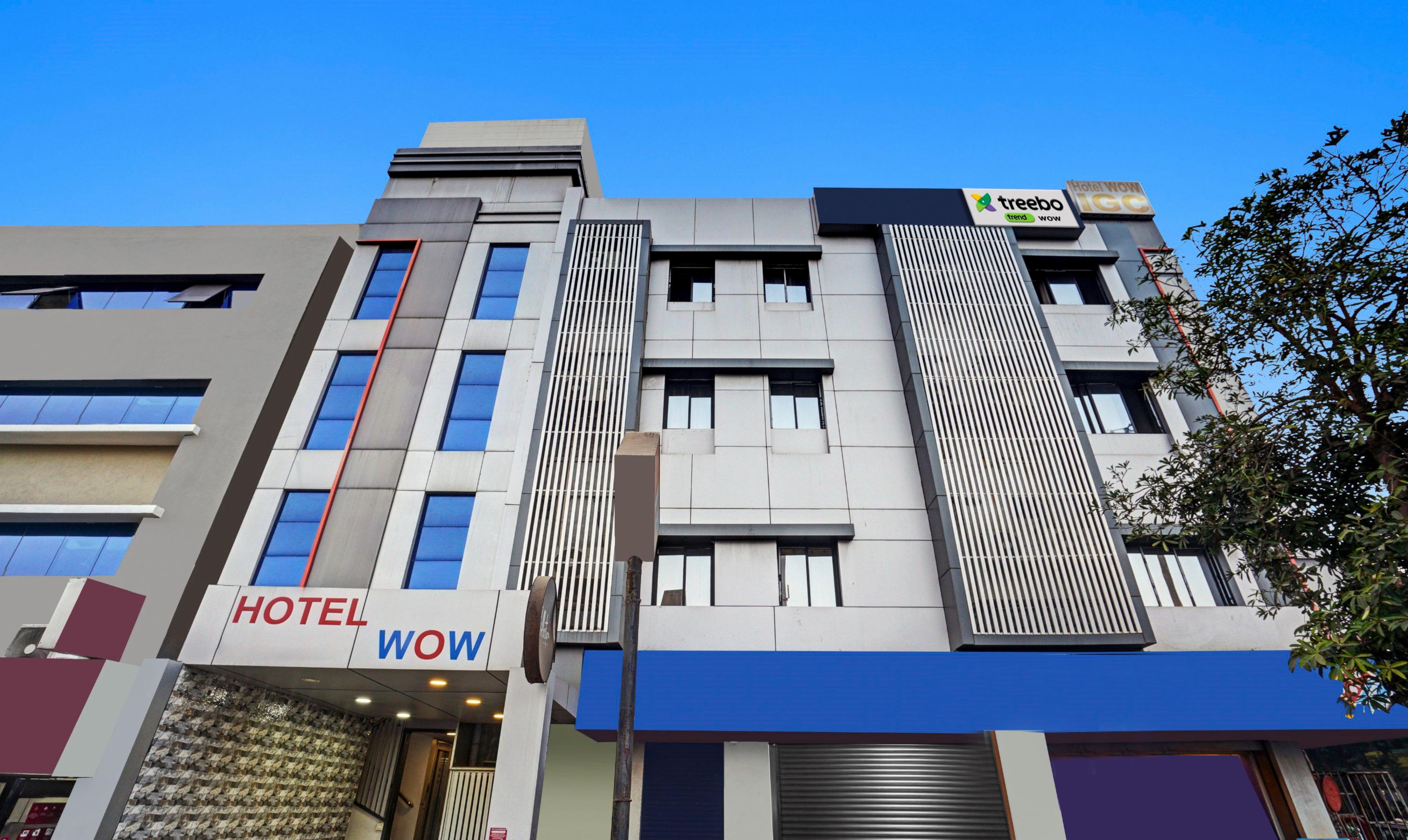 Hotel Wow - Tap to explore photos