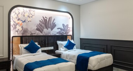 Zorba Bistro & Hotel Silver Ace Room Type - Superior Twin City View Room