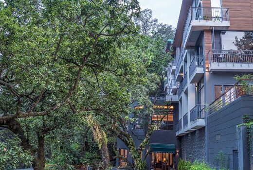 The Rosefinch Sarovar Portico
