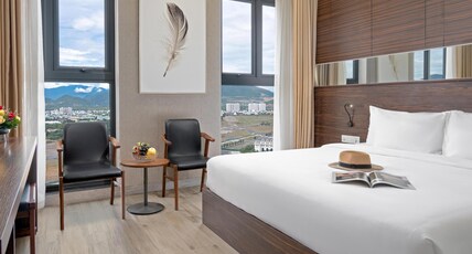 Emerald Bay Hotel and Spa Nha Trang Room Type - Deluxe Double Room