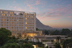 DoubleTree by Hilton, Jaipur, Amer