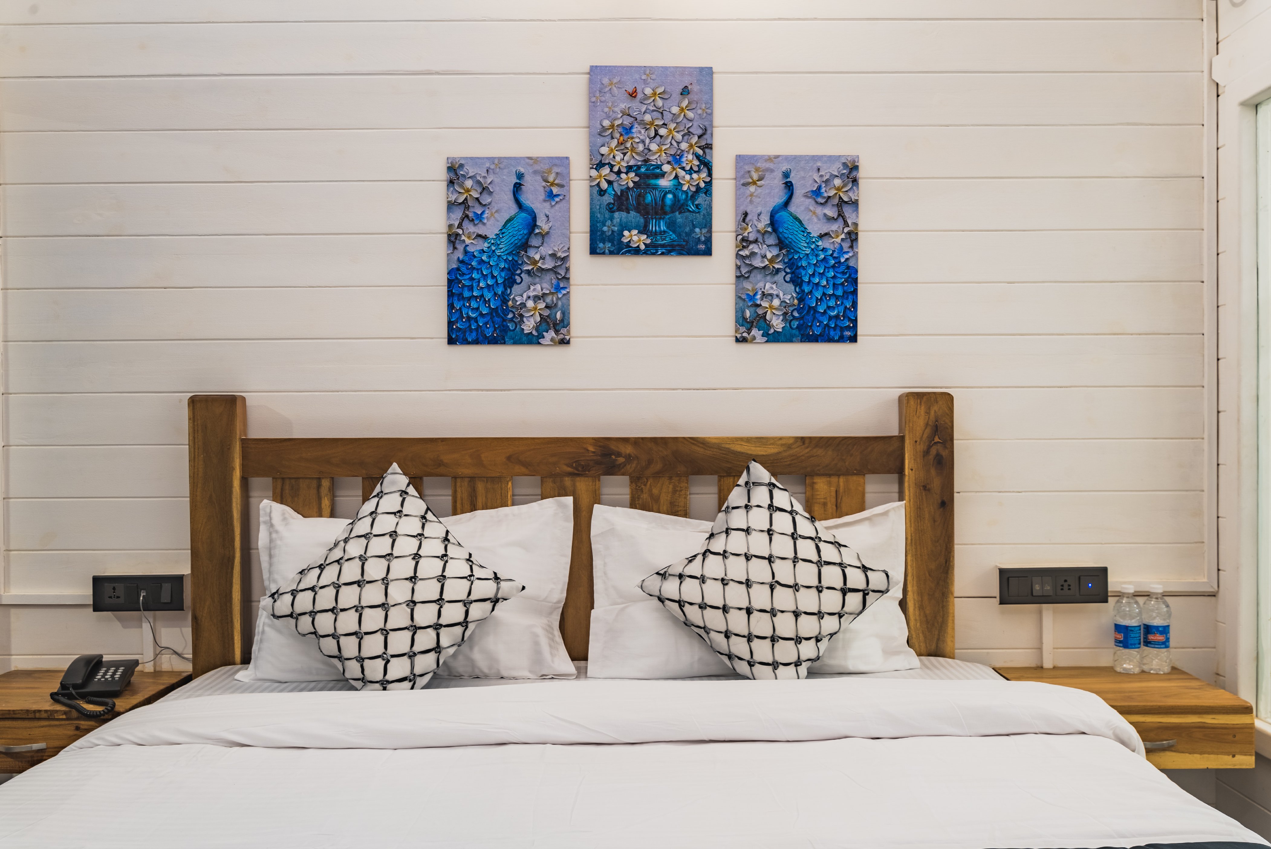 Harriet Baga Beach Resort Room Type - Diamond Pearl